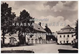 TEPLICE NAD METUJÍ (část zámku a hotel Střelnice)