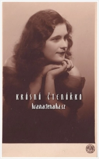 Umělkyně ANITA JURKOVÁ působila v Corsu v Klatovech a Českých Budějovicích (Atelier BALZAR, Praha)