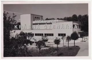 POLICE NAD METUJÍ (Kolárovo divadlo)