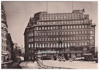 LIBEREC, Palác Dunaj a Soukenné náměstí 
