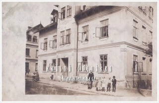 LIBEREC, Obytný dům (pravděpodobně Liberec)