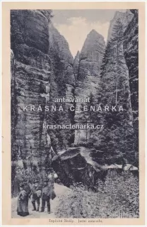 TEPLICKÉ SKÁLY i s turisty