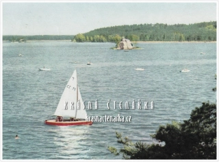 MÁCHOVO JEZERO i s plachetnicemi