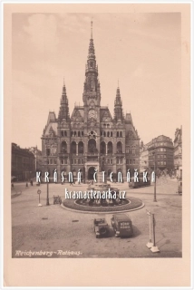 LIBEREC, Radnice, náměstí a Metznerova kašna