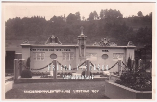 HODKOVICE NAD MOHELKOU, Pomník obětem válek na hřbitově