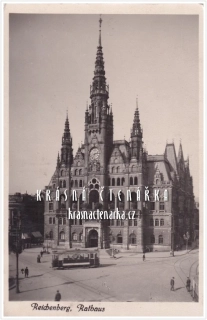 LIBEREC, Radnice a náměstí
