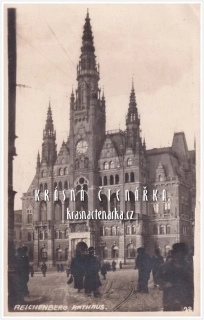LIBEREC, Radnice a náměstí