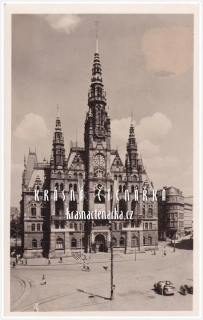 LIBEREC, Radnice a náměstí
