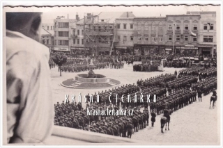 KROMĚŘÍŽ, Vojenská přehlídka 1934