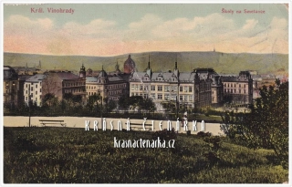 PRAHA Vinohrady, Školy na Smetance