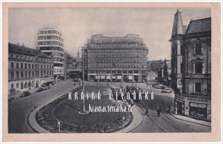 LIBEREC, Soukenné náměstí a palác Dunaj