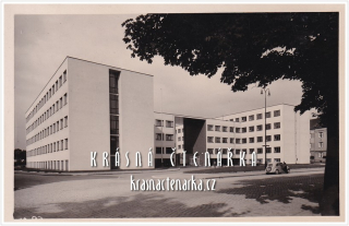 HRADEC KRÁLOVÉ, Magistrát, kdysi okresní a finanční úřad