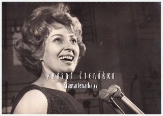 YVETTA SIMONOVÁ