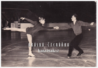 Krasobruslaři LJUDMILA BĚLOUSOVÁ a OLEG PROTOPOPOV