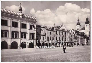TELČ, Náměstí Zachariáše z Hradce (býv. náměstí Míru)
