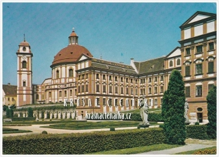 Zámek JAROMĚŘICE NAD ROKYTNOU