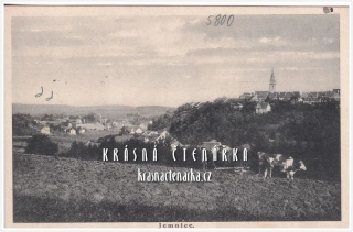 JEMNICE, Ruční orba na poli, oráč a volský povoz