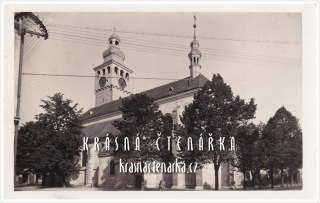 NOVÝ BYDŽOV, Kostel sv. Vavřince