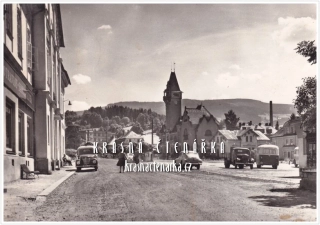 ROKYTNICE NAD JIZEROU, Náměstí