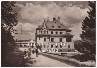 VYSOKÉ NAD JIZEROU, Kramářova vila čili hotel Větrov