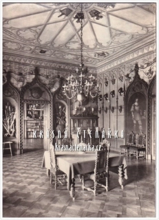 Zámek HRUBÝ ROHOZEC