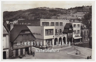 ŽELEZNÝ BROD, Náměstí