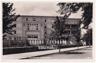 PODĚBRADY, Léčebný ústav Purkyně či pension Charitas