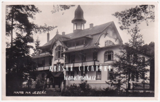 HAMR NA JEZEŘE, Lázeňský dům Waldhof