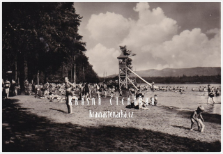 HAMR NA JEZEŘE, Pláž