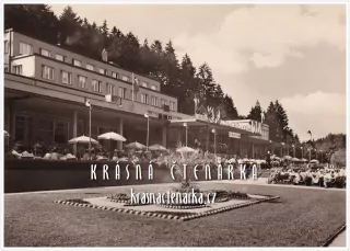 LUHAČOVICE, Lázeňský ústav Společenský dům