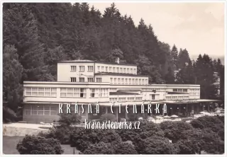 LUHAČOVICE, Lázeňský ústav Společenský dům