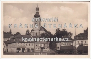 KRÁSNÁ LÍPA, Náměstí