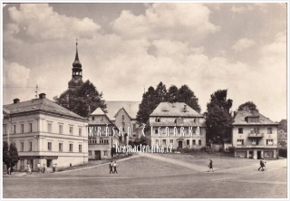 CHŘIBSKÁ, Náměstí