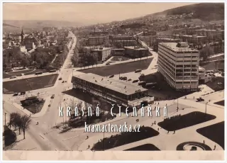 ZLÍN, dříve Gottwaldov, Obchodní dům a tržnice