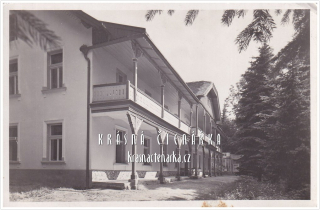 LÁZNĚ MŠENÉ, Lázeňský dům Slovanka