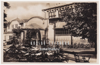 LÁZNĚ MŠENÉ, Lázeňský dům Dvorana