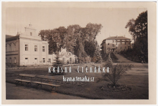 LÁZNĚ MŠENÉ, Koupelny s parkem