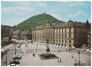 MOST, Náměstí Míru