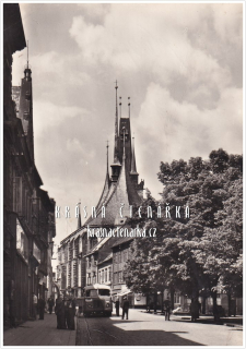 LOUNY, Mírové náměstí