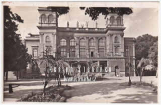 CHOMUTOV, Divadlo