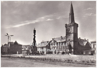 KADAŇ, Mírové náměstí