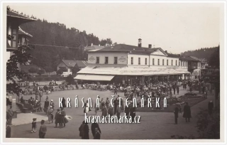 LUHAČOVICE, Lázeňské náměstí