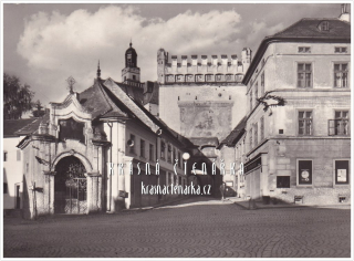 PRACHATICE, Dolní brána