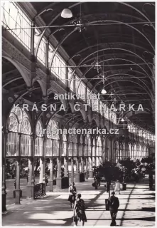 MARIÁNSKÉ LÁZNĚ (kolonáda Maxima Gorkého)