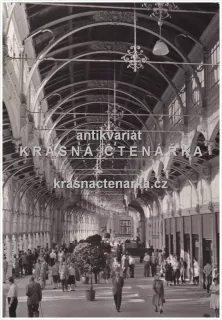 MARIÁNSKÉ LÁZNĚ (kolonáda Maxima Gorkého)