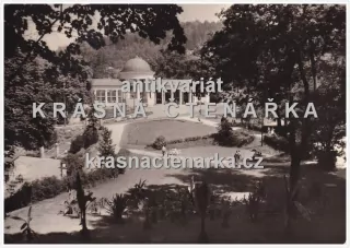 MARIÁNSKÉ LÁZNĚ (kolonáda Rudolfův a Karolinin pramen)