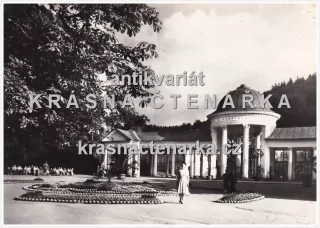 MARIÁNSKÉ LÁZNĚ (kolonáda Rudolfův a Karolinin pramen)