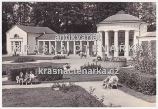 MARIÁNSKÉ LÁZNĚ (kolonáda Ferdinandův pramen)