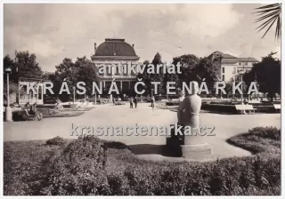 FRANTIŠKOVY LÁZNĚ  (pohled na Společenský dům)