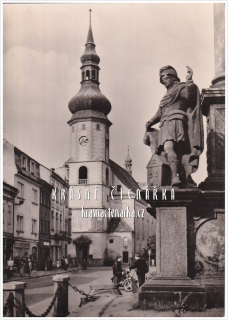 SOKOLOV, Náměstí
